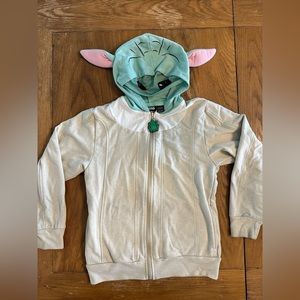 Kid’s Grogu hoodie